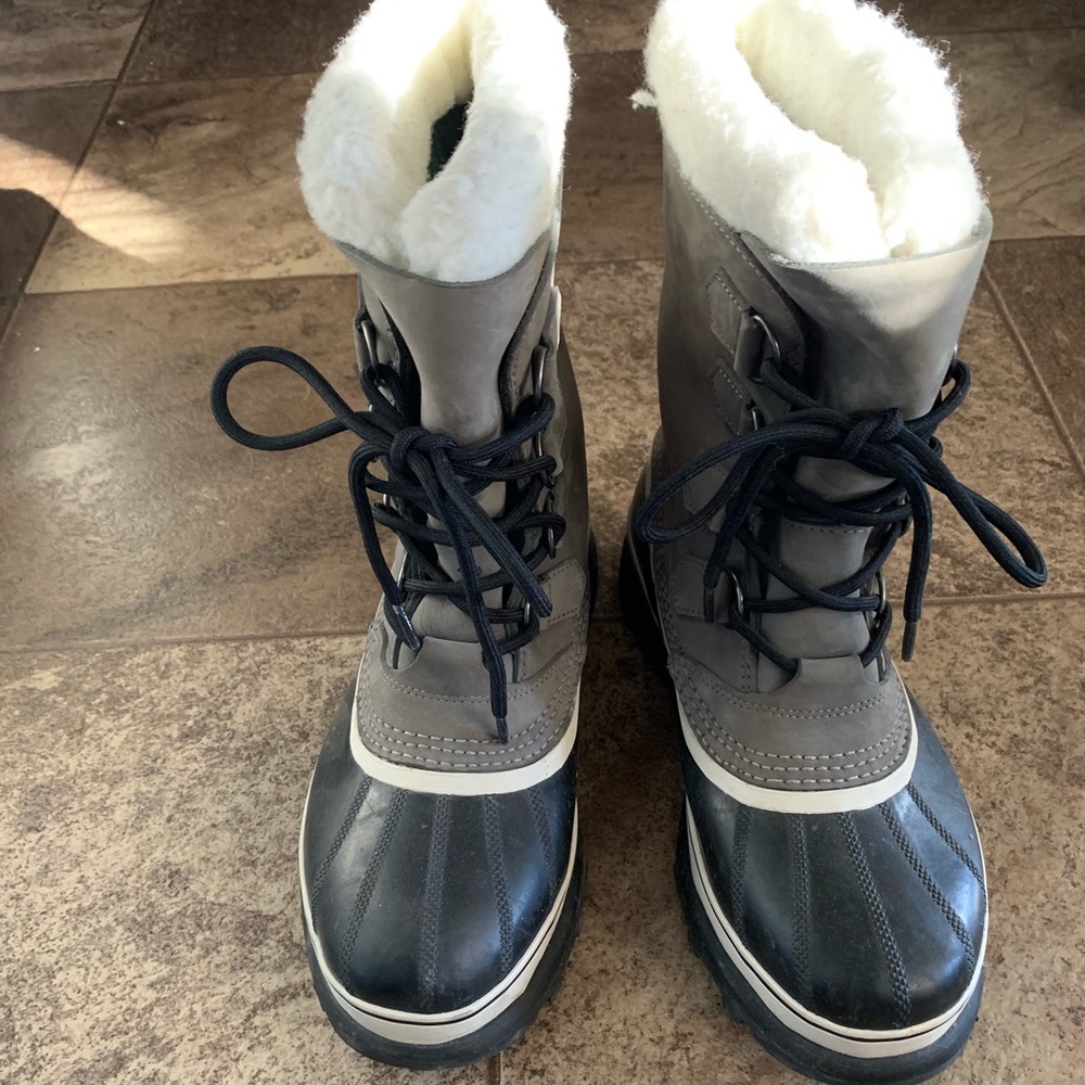 Sorel Caribou Boots
